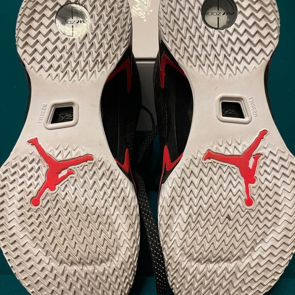 Selling Nike Jordan 36 size 7 youth (8.5 women’s) - Picture 6 of 6